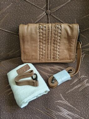 Woven Front Leather Crossbody Bag Wristlet With Dust Bag